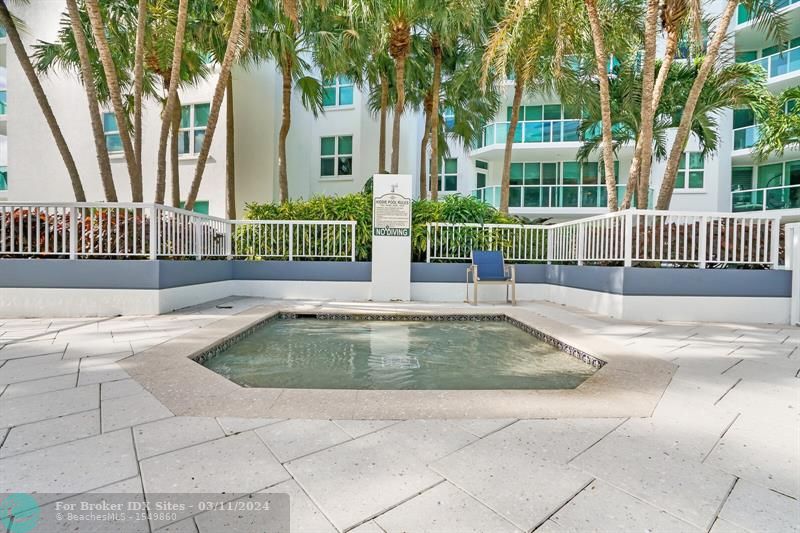 Image 45 of 58 For 550 Mizner Blvd  B209