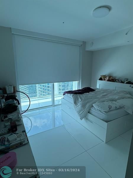 Image 21 of 47 For 1080 Brickell Ave  3700-3701