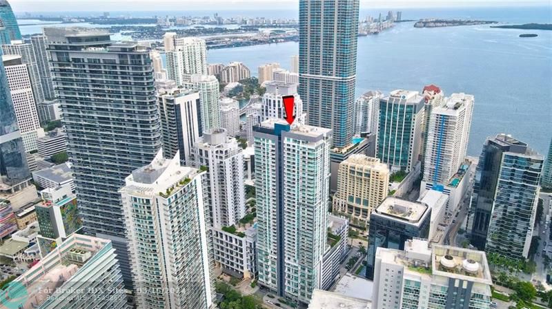 Image 41 of 47 For 1080 Brickell Ave  3700-3701