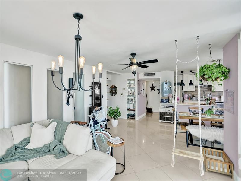 Image 33 of 47 For 18041 Biscayne Blvd  1805-4