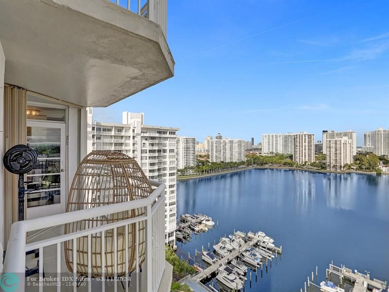 Image 35 of 47 For 18041 Biscayne Blvd  1805-4