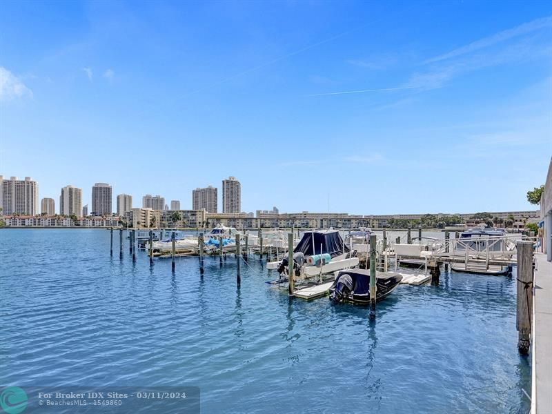 Image 45 of 47 For 18041 Biscayne Blvd  1805-4