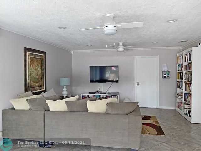 Image 20 of 28 For 639 Oakland Park Blvd  214d