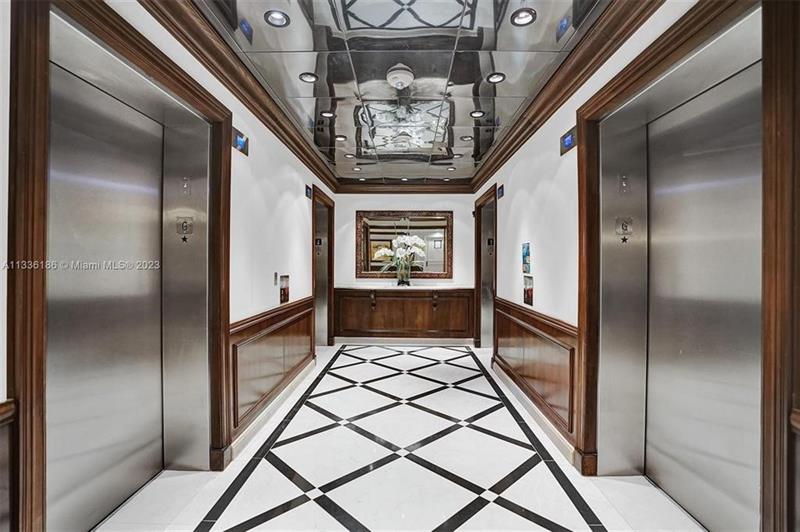 Image 28 of 29 For 3530 Mystic Pointe Dr  910