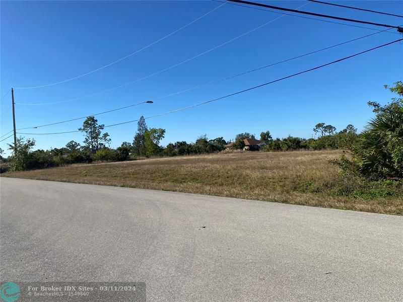 Details for 4410 Connection Ave, Cape Coral, FL 33909