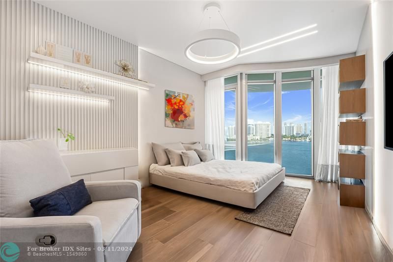 Image 38 of 62 For 17301 Biscayne Blvd  1011