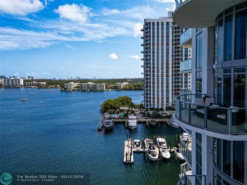 Image 58 of 62 For 17301 Biscayne Blvd  1011