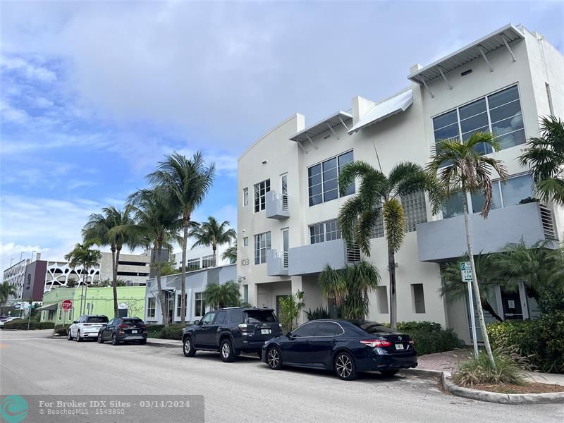 Details for 103 4th Ave  203, Delray Beach, FL 33483
