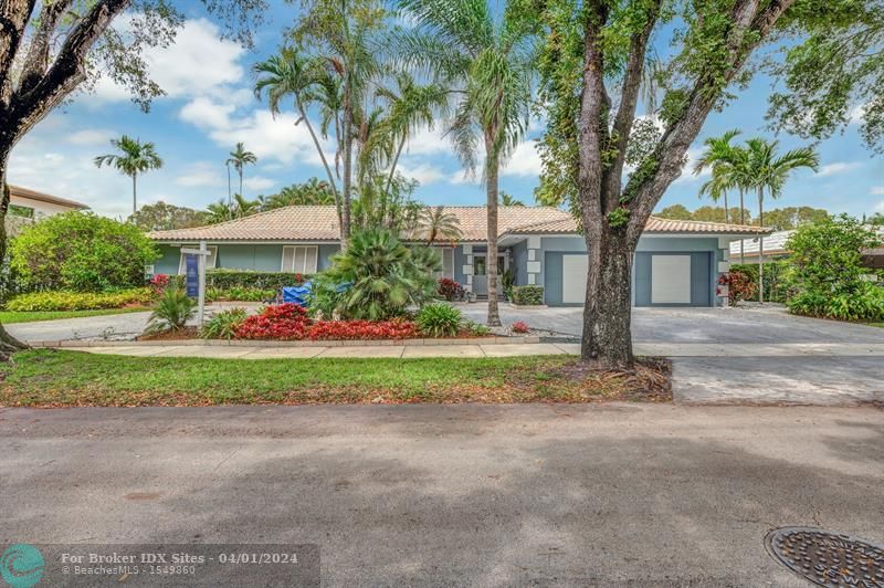 Details for 16020 Aberdeen Way, Miami Lakes, FL 33014