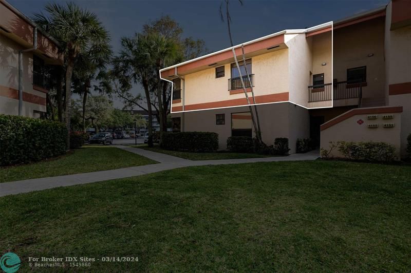 Image 21 of 26 For 4156 Carambola Cir  2154