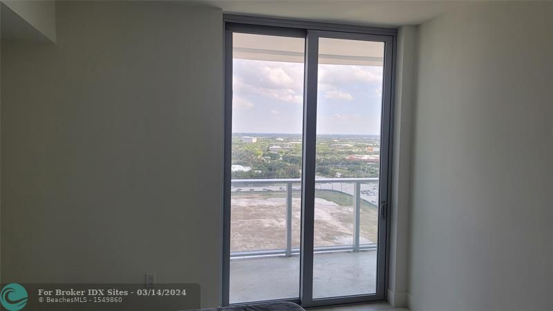 Image 15 of 60 For 2000 Metropica Way  1806