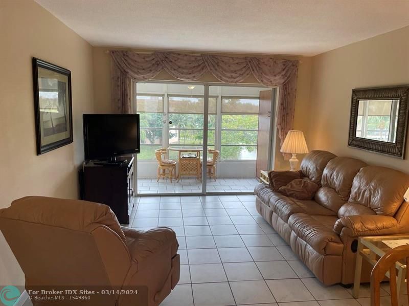 Details for 2800 47th Ter  404, Lauderdale Lakes, FL 33313