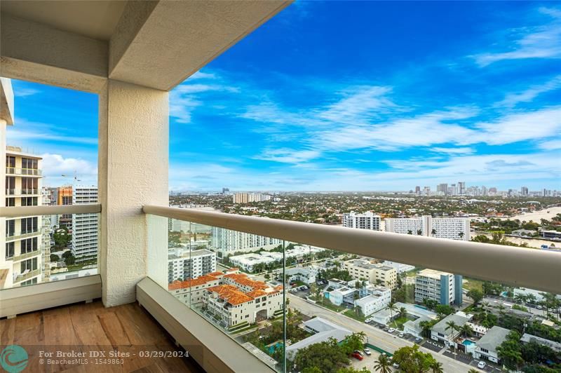 Image 30 of 46 For 551 Fort Lauderdale Beach Blvd  2305