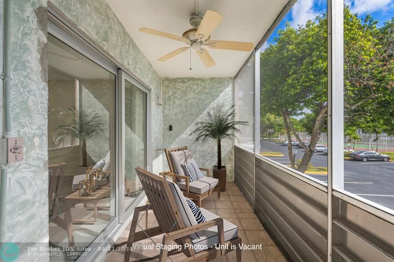 Image 12 of 32 For 5180 Sabal Palm Blvd  233