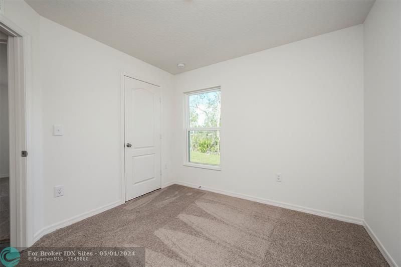 Image 17 of 18 For 8235 105th Ct