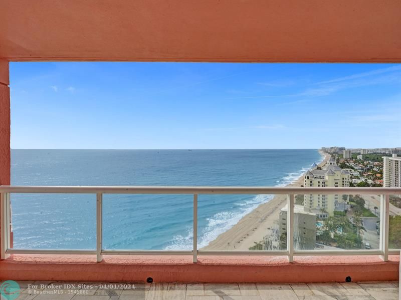 Image 4 of 40 For 2110 Ocean Blvd  23b