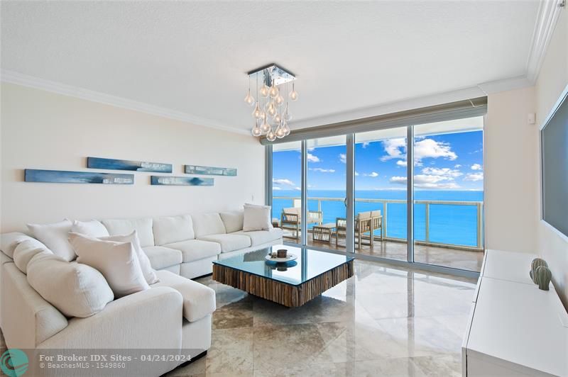 Image 8 of 54 For 6051 Ocean Dr  807n