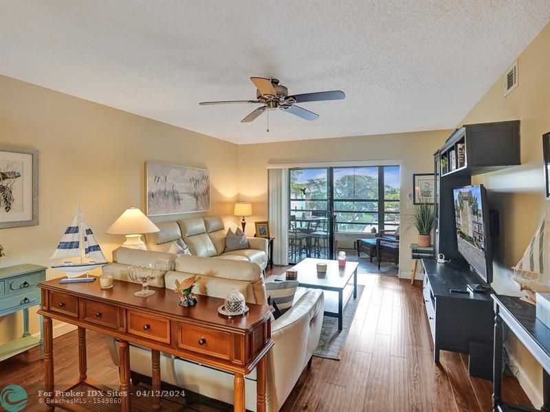 Image 12 of 44 For 6080 Sabal Palm Blvd  305