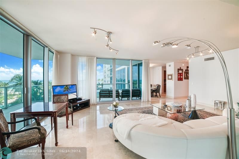 Image 4 of 20 For 3101 Ocean Dr  401