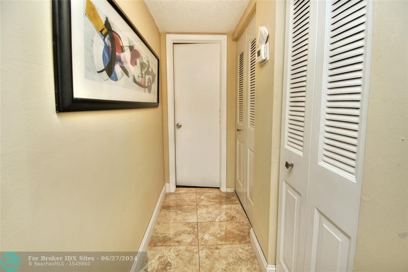 Image 14 of 23 For 8400 Lagos De Campo Blvd  302