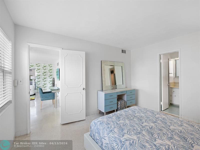 Image 12 of 21 For 609 Bayshore Drive  2