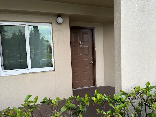 Image 4 of 14 For 800 142nd Ave  104-n