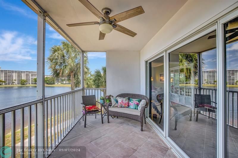 Image 45 of 70 For 2801 Palm Aire Dr  301