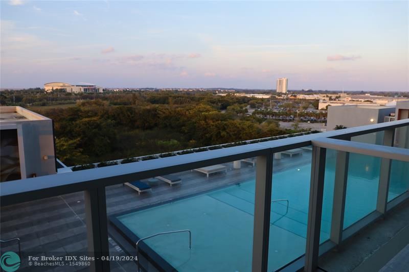 Details for 2000 Metropica Way  811, Sunrise, FL 33323