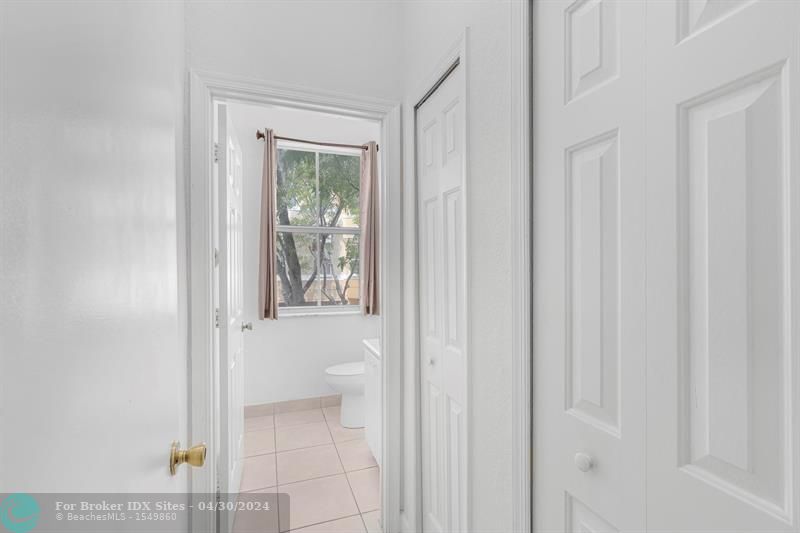 Image 17 of 25 For 3518 Shoma Dr