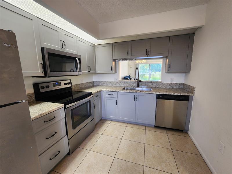 Image 13 of 19 For 1650 124th Ter  209d