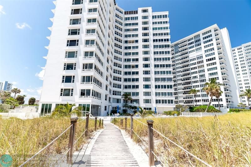 3600 Galt Ocean Drive  14c