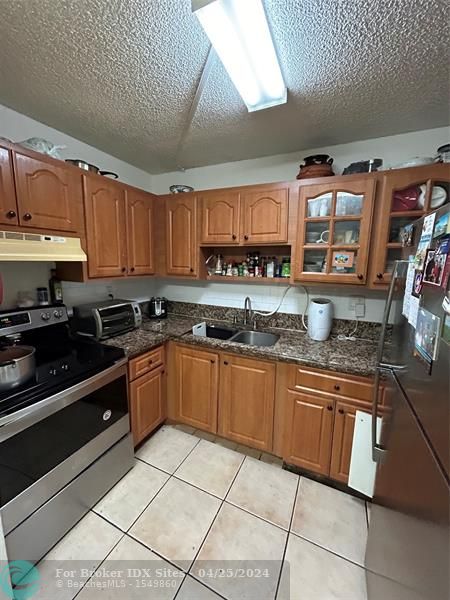 Image 10 of 11 For 11390 Royal Palm Blvd  11390