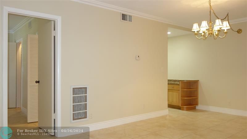 Image 18 of 41 For 659 Oakland Park Blvd  120c