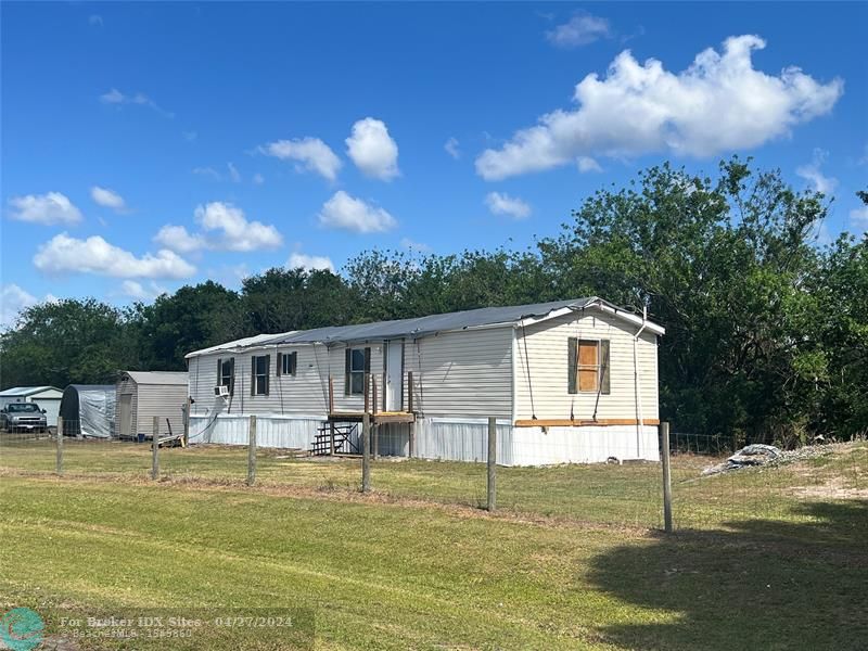 Details for 7805 8th Dr  , Okeechobee, FL 34974