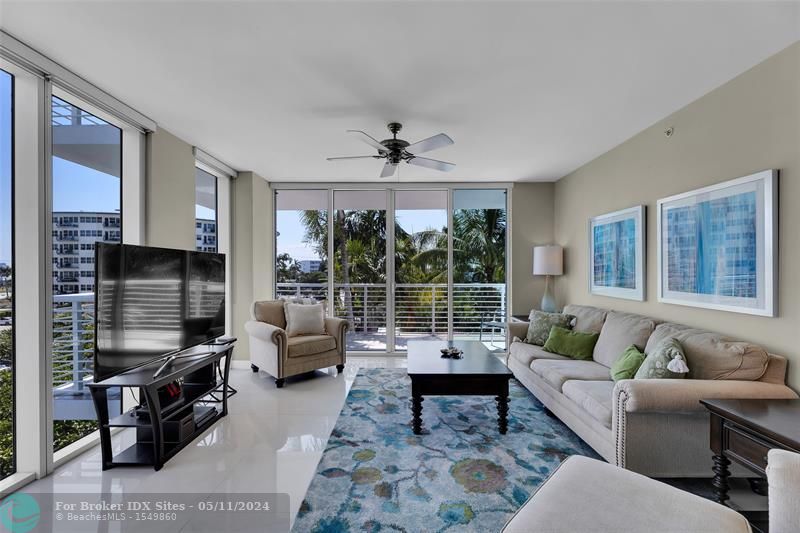 Image 7 of 41 For 2821 Ocean Blvd  307s