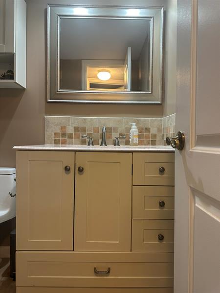 Image 18 of 31 For 1160 Federal Hwy  415