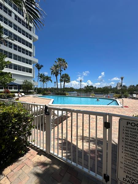 Image 31 of 31 For 1160 Federal Hwy  415