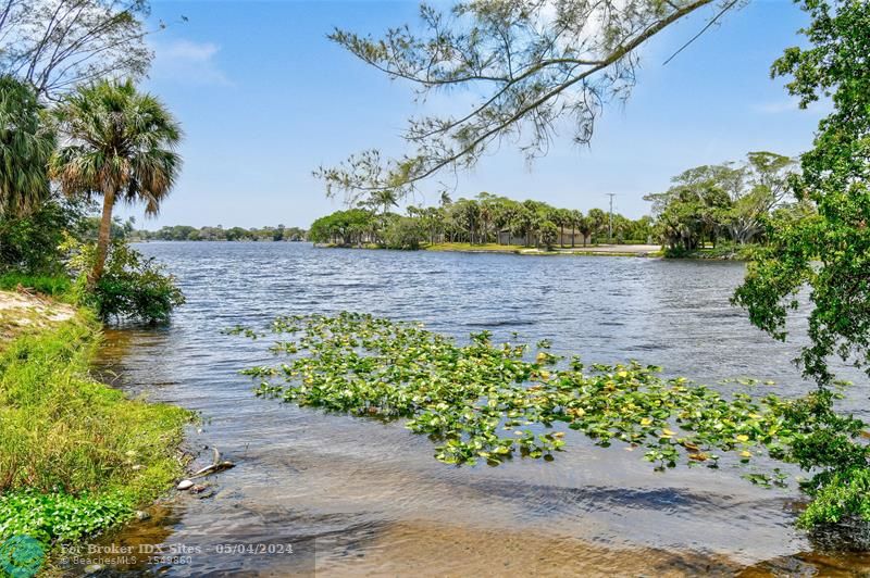 Details for 2840 Cynthia Ln  204, West Palm Beach, FL 33461