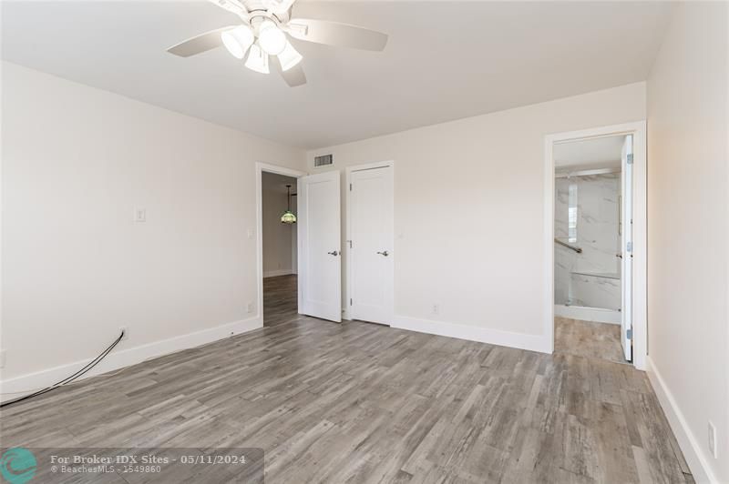 Image 4 of 62 For 8971 Hollybrook Blvd  308