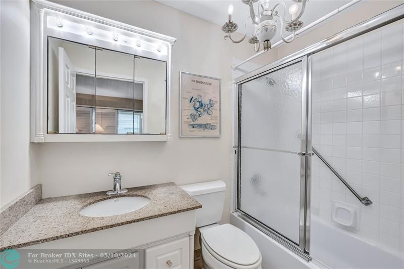 Image 18 of 30 For 95 Waterford D  D