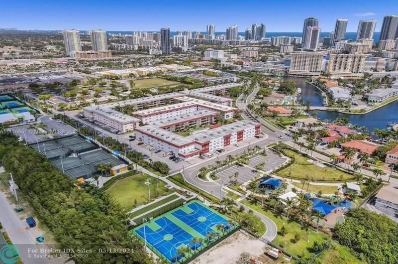 Details for 580 Egret Dr  123, Hallandale Beach, FL 33009