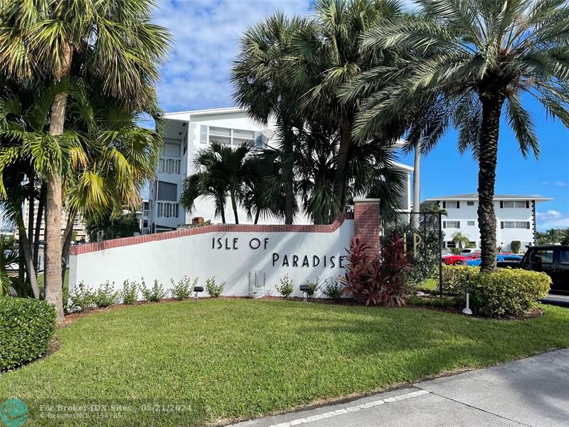 Details for 450 Paradise Isle Blvd, Hallandale Beach, FL 33009