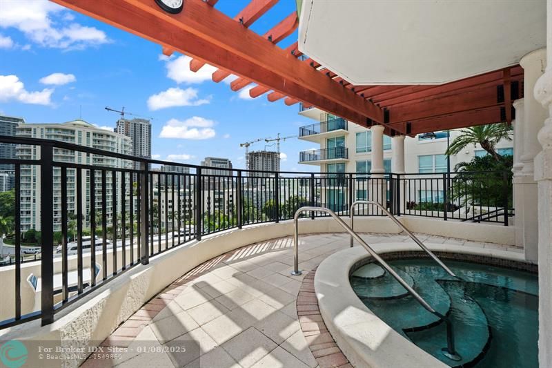 Image 46 of 48 For 610 Las Olas Blvd  1712