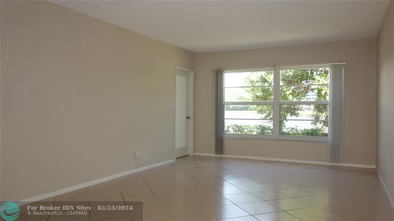 Image 11 of 61 For 2751 Palm Aire Dr  105