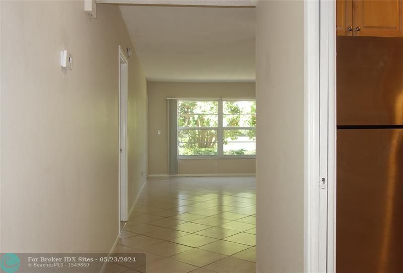 Image 17 of 61 For 2751 Palm Aire Dr  105