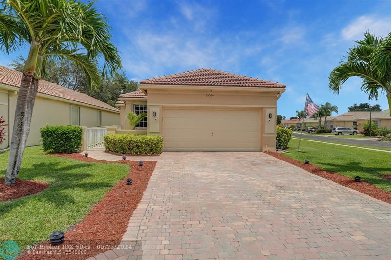 Details for 15594 Canabria Ln, Delray Beach, FL 33446