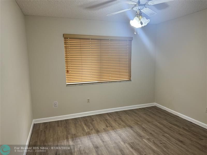 Image 17 of 47 For 10861 Clairmont Cir  309