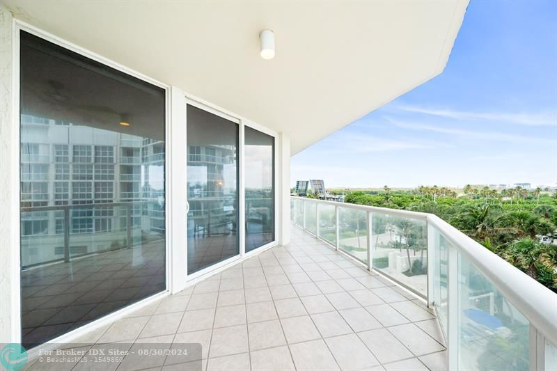 Image 11 of 58 For 6001 Ocean Dr  502