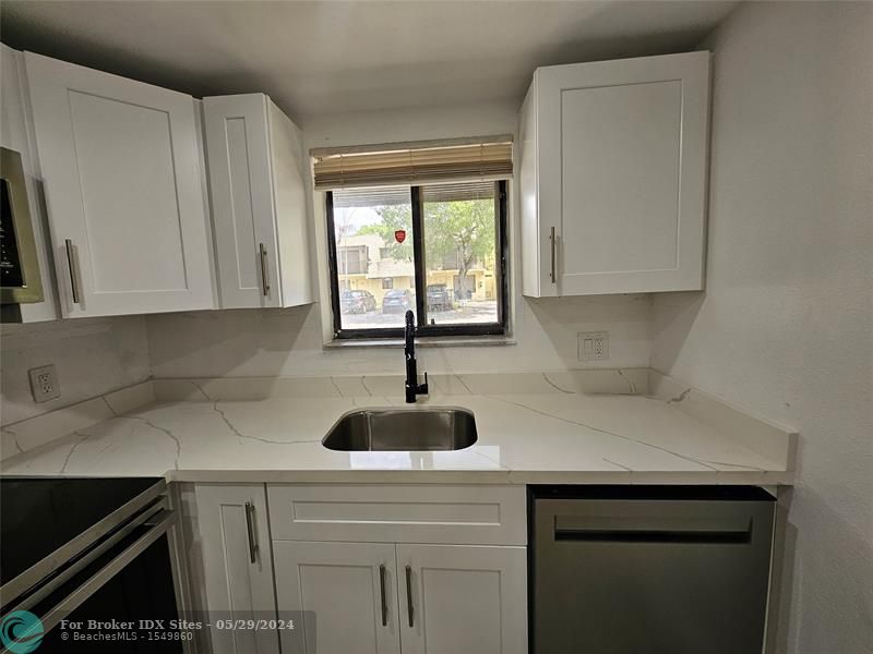 Image 9 of 29 For 1025 Flagler Ave  803