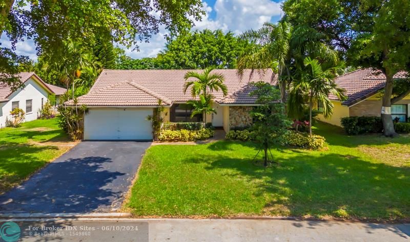 Details for 10677 2nd Pl, Coral Springs, FL 33071